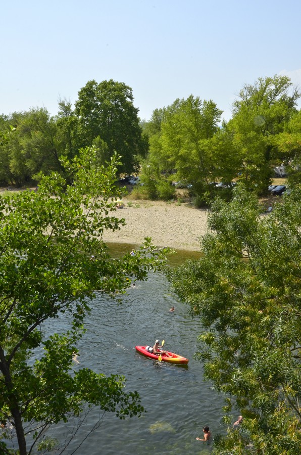 Fluss und Kanu Hérault